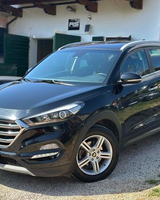 Hyundai TUCSON 1.7 CRDi EU6B XPOSSIBILE UNICOPR