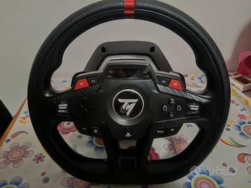 Volante Thrustmaster T248R e pedaliera