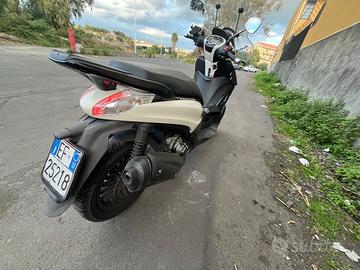 Piaggio Beverly 300 - 2015
