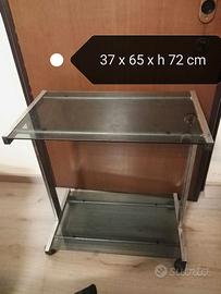 Tavolino in vetro temperato con ruote