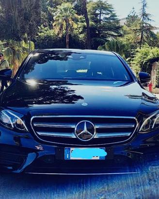 Mercedes Classe E 220d allestimento AMG line