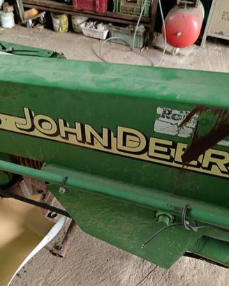 Falciacondizionatrice ricambi vari 328 john deere