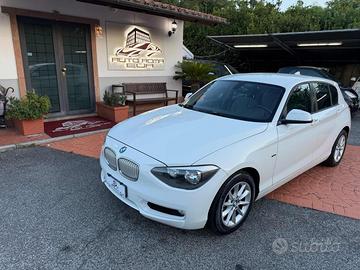 BMW 118 d 5p. Urban TAGLIANDATA + DISTRIBUZIONE