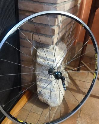 cerchio mavic Cosmos  bici da corsa 