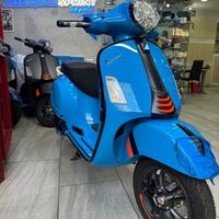 Piaggio Vespa 300 GTS hpe 310 super sport pronta c