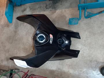 ricambi usati KTM  Duke 690 R  2012/2013