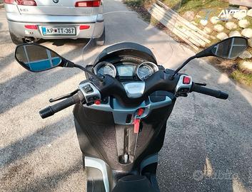 Piaggio MP3