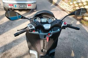 Piaggio MP3
