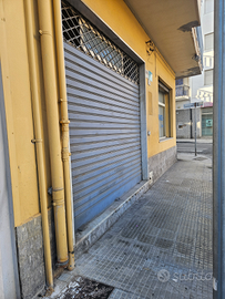 Locale zona porto Milazzo