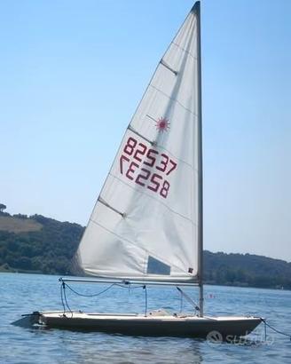 Barca a vela - LASER - natante - scafo