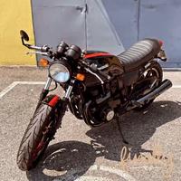 Cafe racer Kawasaki GPZ 750 - 1983