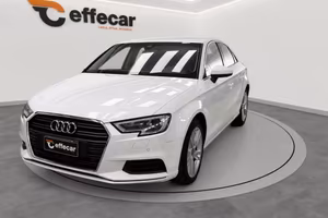 AUDI A3 Sedan 35 TFSI S tronic COD Sport