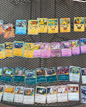 60 carte pokemon del 30 anniversairo