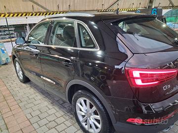 Audi Q3 2.0 Turbo Diesel 120 cv 