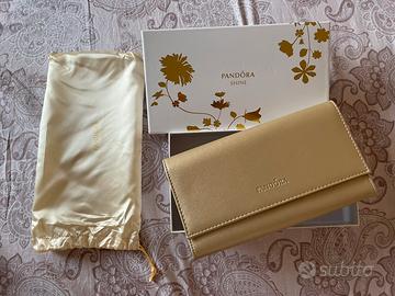 Pochette Pandora Shine oro
