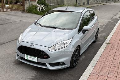 FORD Fiesta 1.6 200CV 3 porte ST 200