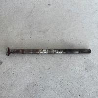 Perno cavalletto centrale YAMAHA NMAX