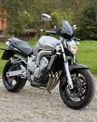 Yamaha FZ6 2004