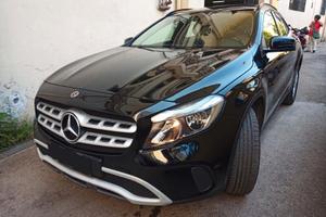 Mercedes-benz GLA 220 d Automatic 4Matic Premium