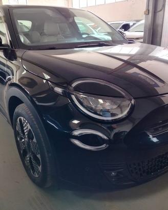 FIAT 600 Hybrid 100 CV DCT MHEV La Prima