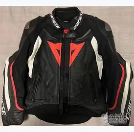 Abbigliamento DAINESE.