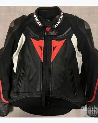 Abbigliamento DAINESE.
