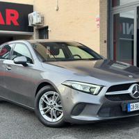 MERCEDES-BENZ A 180 d Automatic Business Extra (