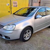 VOLKSWAGEN Golf 1.6 5p. Comfortline ok neopatent
