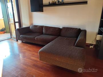 Divano con penisola 4/5 posti - Poltrone e Sofà