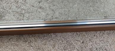 Finestra in alluminio finto legno