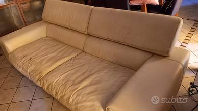 DIVANO CHATEAU D'AX modello MARTINA