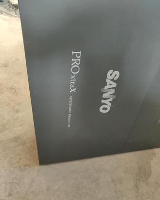 proiettore Sanyo proxtrax