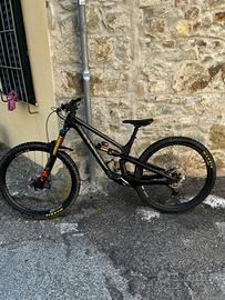 Canyon spectra cf9