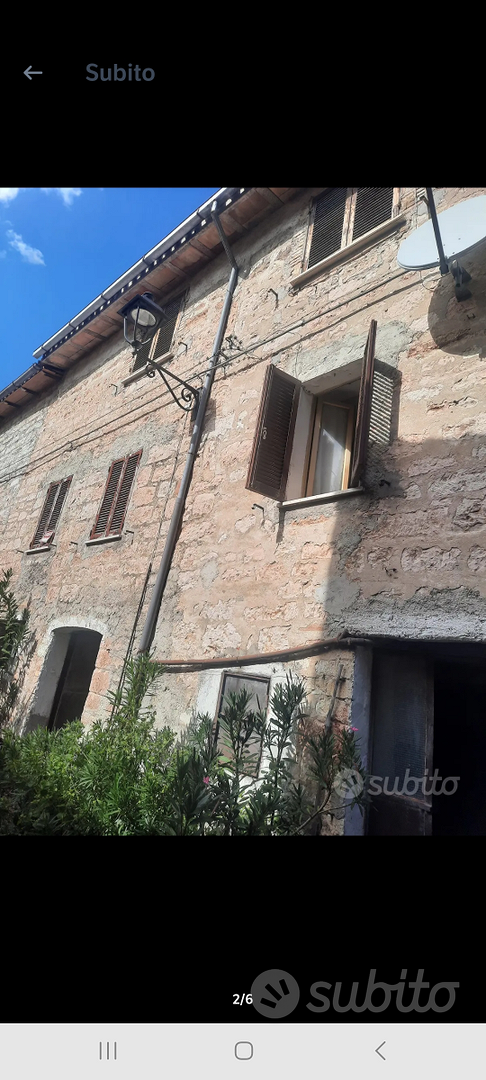 Casa in pietra - Vista 2