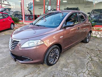 Lancia Ypsilon 1.3 diesel 05/2015 Cv95 ELLE