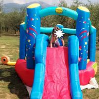 Castello gonfiabile per bambini