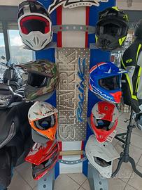 ABBIGLIAMENTO E ACCESSORI