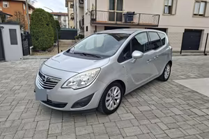 meriva B 1.3cdti cosmo ok neopatentati 
