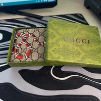 portafoglio gucci con serpente