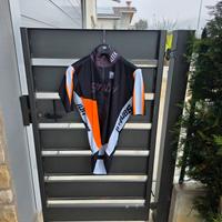 completo estivo salopette e maglia taglia L