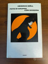 Foto di gruppo con signora 