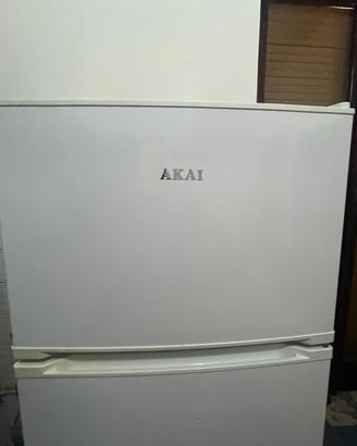 frigorifero akai