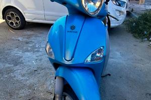 Piaggio Liberty 125.