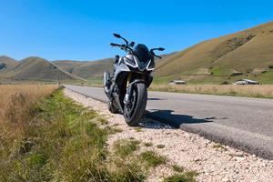 Aprilia Tuono V4 r GT 1100