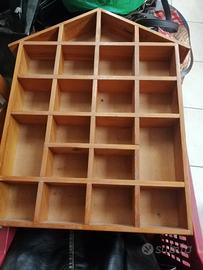 mobile per differenziata e scaffaletto