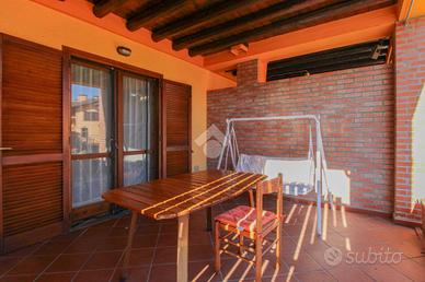 2 LOCALI A TOSCOLANO-MADERNO