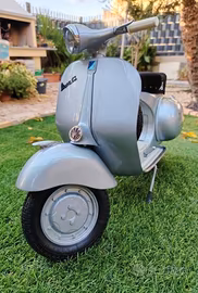 Vespa 150 Gs Hachette scala 1/3