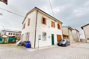 RI.: A004 - BIFAMILIARE CON GARAGE E POSTO AUTO AS