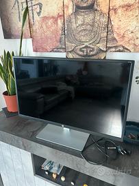 Monitor HP 32s