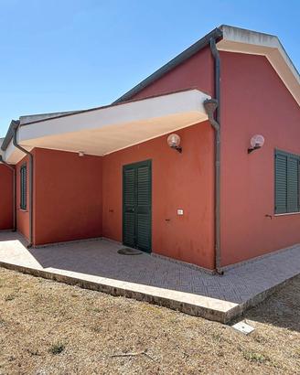 Villa indipendente con terreno